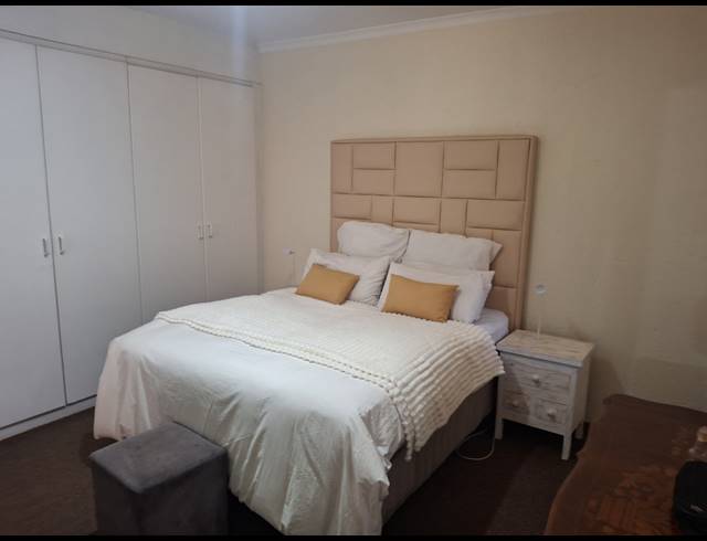 4 BEDROOM FREEHOLD FOR SALE IN RAVENSWOOD